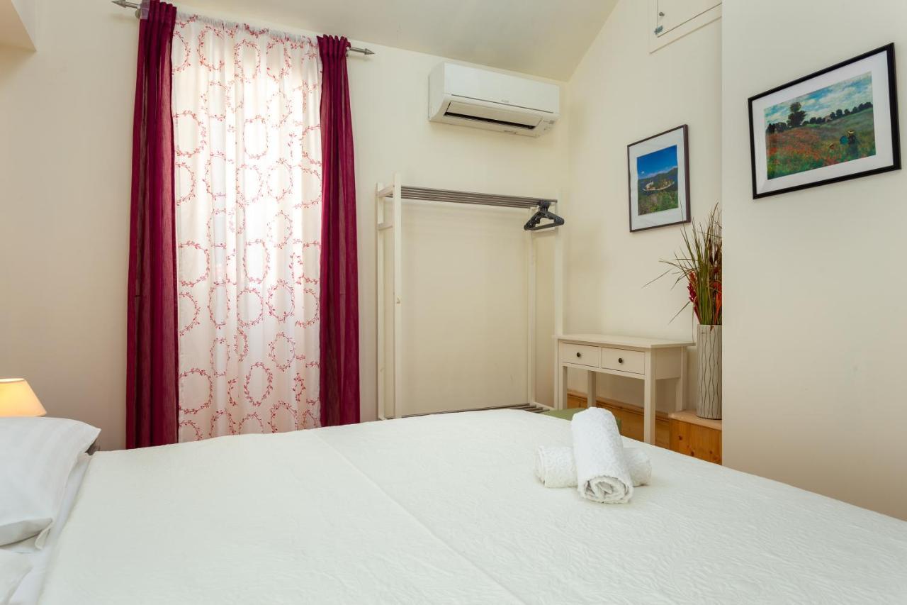 Apartment Gorki Spalato Esterno foto